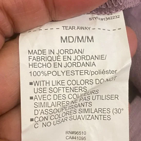 Under Armour Women's WhisperLight Purple Long Sleeve Top Size M - Picture 8 of 8